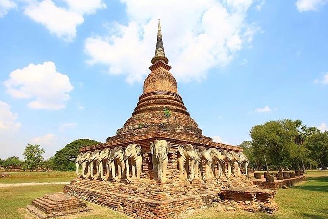 1 Day Sukhothai Historical Park from Chiang Mai Private Tour - Getting there from Chiang Mai: early start, private comfort, less stress