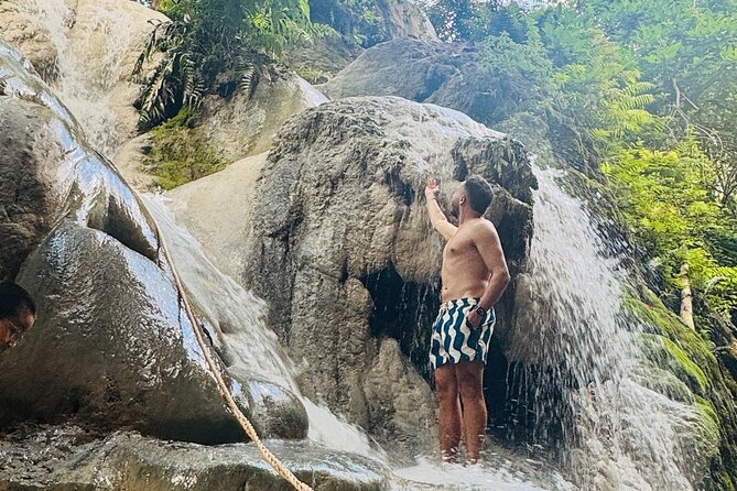 7 Hour Sticky Waterfall and Zipline Adventure - Thai lunch and travel comfort between adventures