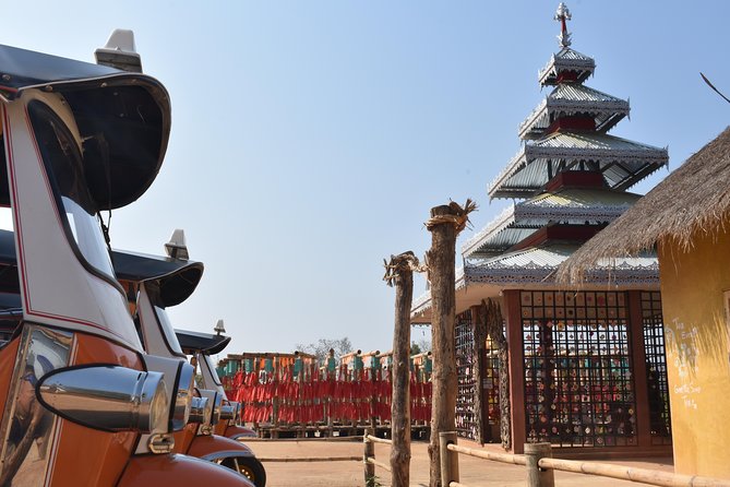 A stunning 11 Day Tuk Tuk Adventure in Northern Thailand - with driver - How the tuk-tuk with driver setup really changes the trip