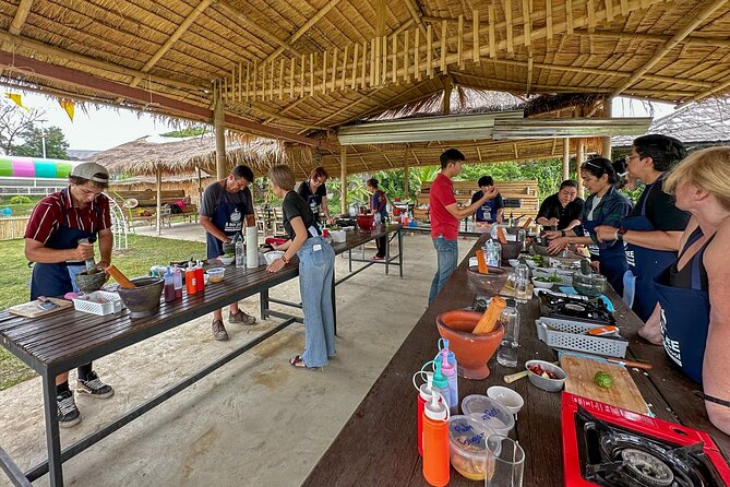 Aroidee’s Farm-Fresh Thai Cooking Experience - Should you book A Roi Dee’s Thai Cooking Experience?
