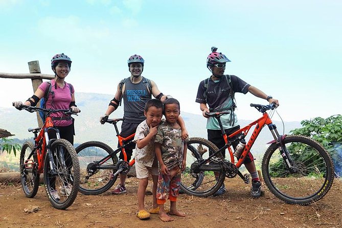 Buffalo Soldier Full Day Mountain Biking Tour Chiang Mai - The Bikes and Protection: YT Jeffsy Full Suspension + Full Kit