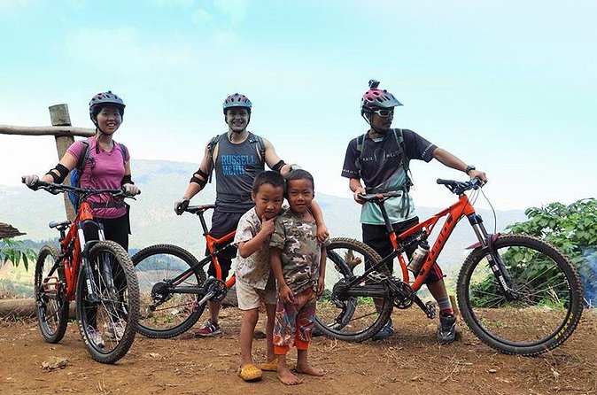 Buffalo Soldier Trail Mountain Biking Tour from Chiang Mai with Lunch - What to wear and bring (so the day feels easy)