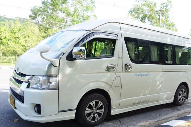 Chiang Mai Airport Private Van Transfer – Arrival or Departure - Meet-and-greet details: sign, luggage help, and the flow of arrival
