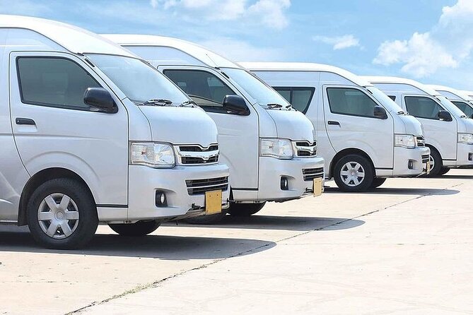 Chiang Mai Airport Transfer by Private Van – Arrival or Departure - Where pickup really happens: hotels near Tha Pae Gate