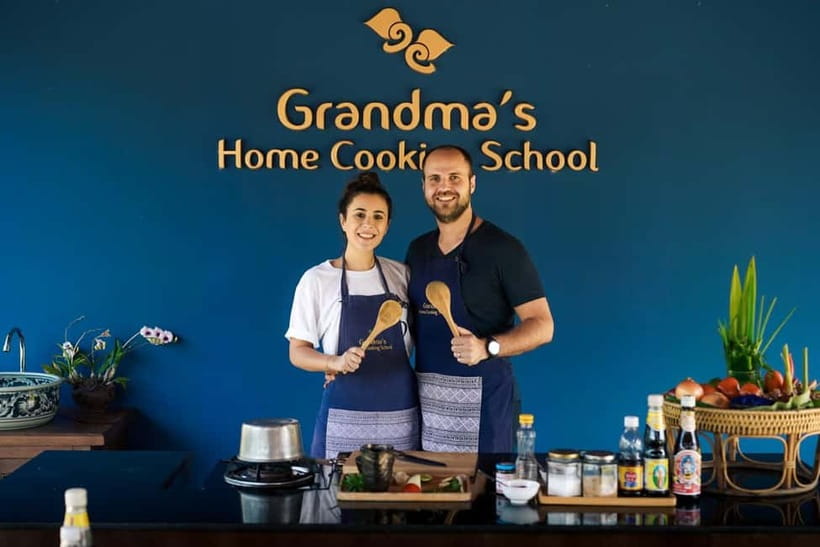 Chiang Mai: Authentic Cooking Class with Market & Farm Visit - Grandma’s organic farm: chickens, eggs, mushrooms, and herb smells