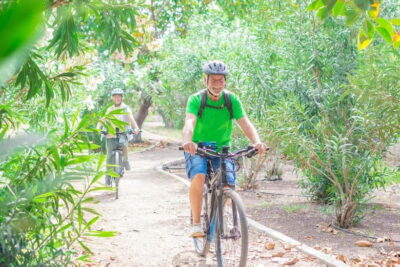 Chiang Mai Bicycle: Into The Lanna Countryside Guided Tour - Your Guide on the Road: Stories That Make the Route Feel Personal