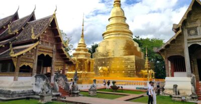 Chiang Mai: Chiang Mai Old City Twilight Walking Tour - Start Point: Wat Phra Singh and the Rhythm of a 3-Hour Walk