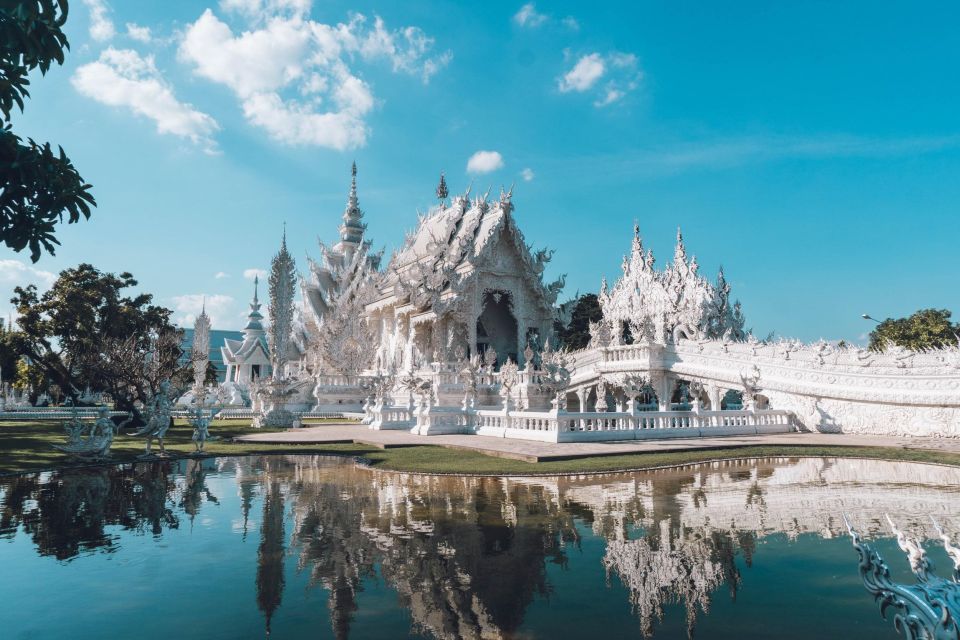 Chiang Mai: Chiang Rai Temples & Black House Discovery Tour - Key points before you go
