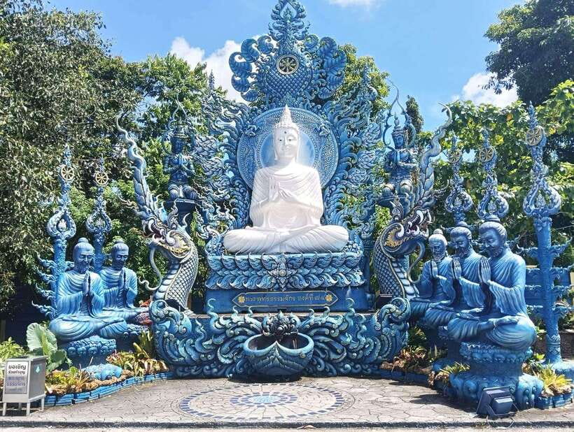 Chiang Mai: Chiang Rai Temples Day Trip with Lalita Cafe - Mae Kajan Hot Spring: Foot Soak, 80°C Water, and a Quick Learn Bit