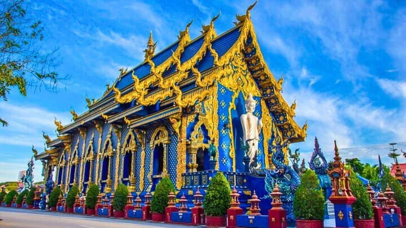 Chiang Mai: Chiang Rai Temples, Golden Triangle & Boat Tour - Option A vs Option B: Long Neck Village Choices That Matter