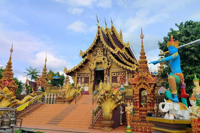Chiang Mai Chiang Rai Temples Tour with Premium Transfer - Start with DOI Chaang Caffè Maesuai: A Soft Landing Before the Temples