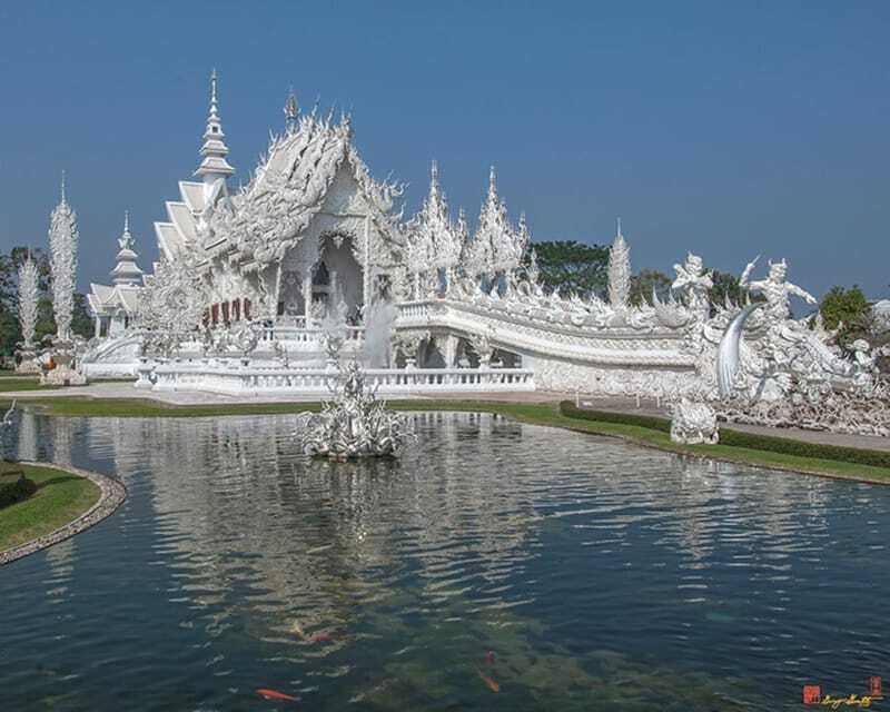 Chiang Mai: Chiang Rai White, Blue & Black Temples Day Tour - Wat Rong Suea Ten (Blue Temple): a calmer, quieter contrast
