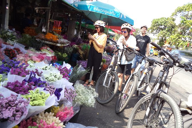 Chiang Mai City Culture Half-Day Cycling Tour - Lunch, Snacks, and Drinks: Why Included Meals Boost Value