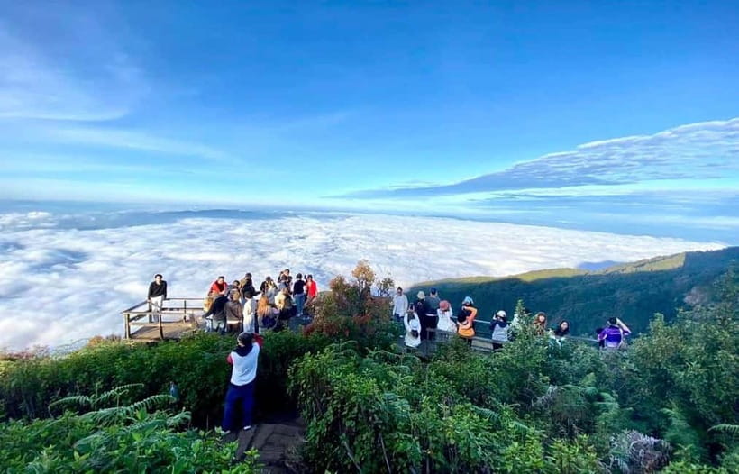 Chiang Mai: Doi Inthanon Park and Kew Mae Pan 2-Hour Hike - Doi Inthanon National Park and the summit at 2,565 meters