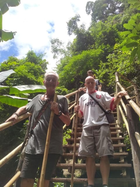 Chiang Mai: Doi Inthanon Park and Pha Dok Siew Hike Day Trip - Hmong Market Lunch: A Worthwhile Reset (With Vegetarian Options)