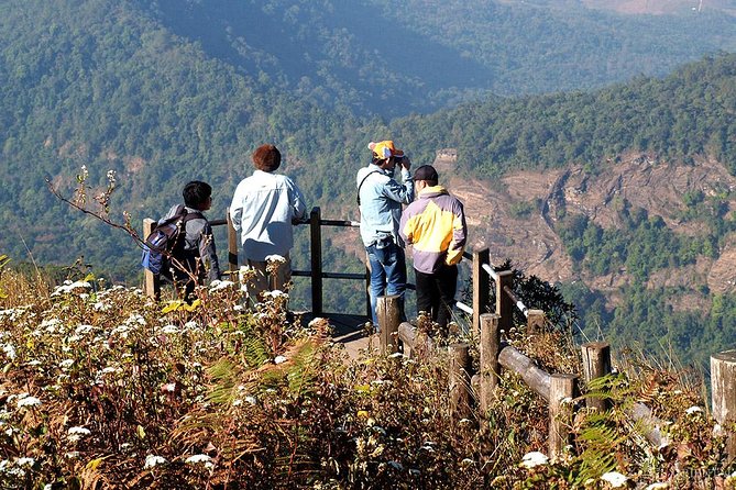 CHIANG MAI: Doi Inthanon-Trekking Keiw Mae Pan-Waterfall-Lunch - A Cooler Day on Doi Inthanon, Without the Headache