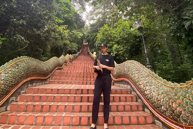 Chiang Mai Doi Suthep Temple and Sticky Waterfall Tour (Private & All-Inclusive) - Silver, old stone, and the Chiang Mai temple run