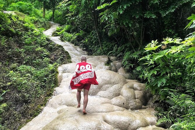 Chiang Mai Doi Suthep Temple and Sticky Waterfall Tour (Private & All-Inclusive) - National parks, big-city temples, and why the route can feel long