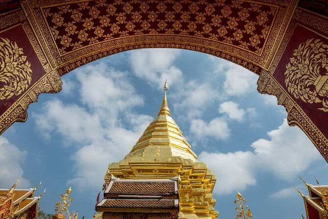 Chiang Mai Doi Suthep Temple and Wat Pha Lat Hike - Wat Pha Lat Monk’s Trail hike: time, terrain, and temple vibes