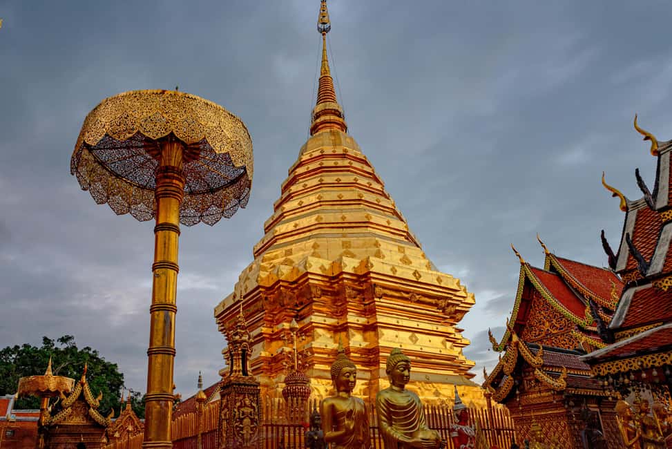 Chiang Mai: Doi Suthep Temple Guided Tour - Golden details you will notice: pillars, bells, and the five-tiered parasols