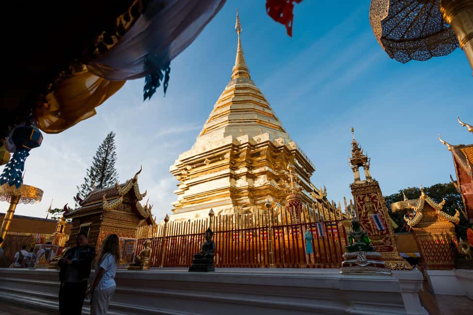 Chiang Mai: Doi Suthep Temple Guided Tour - Doi Suthep-Pui National Park stop: what the guided walk adds
