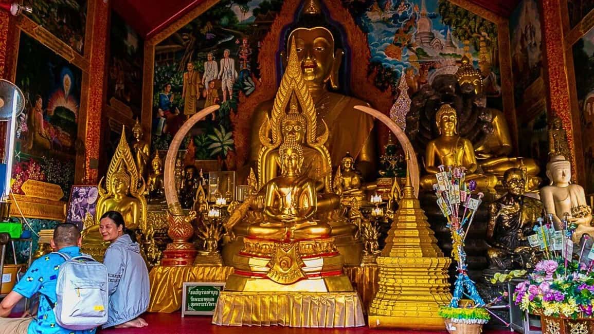 Chiang Mai: Doi Suthep Temple & Hmong Hill Tribe Culture - Doi Pui Hill Tribe Village: Culture, Crafts, and Respectful Visits