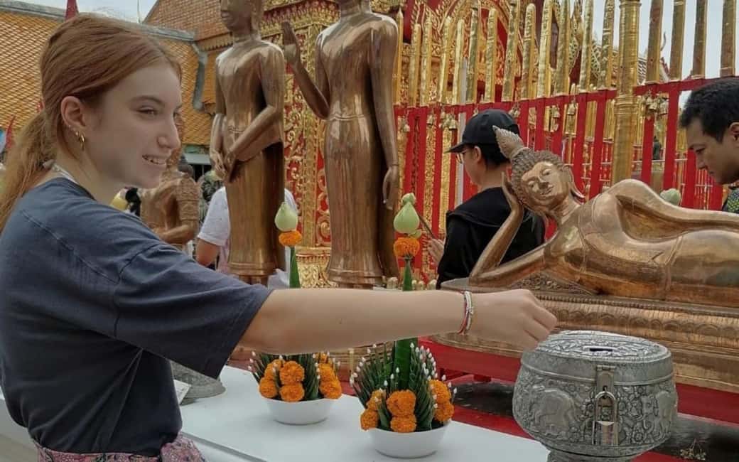 Chiang Mai: Doi Suthep Temple & Hmong Hill Tribe Culture - What to Bring (and What to Skip)