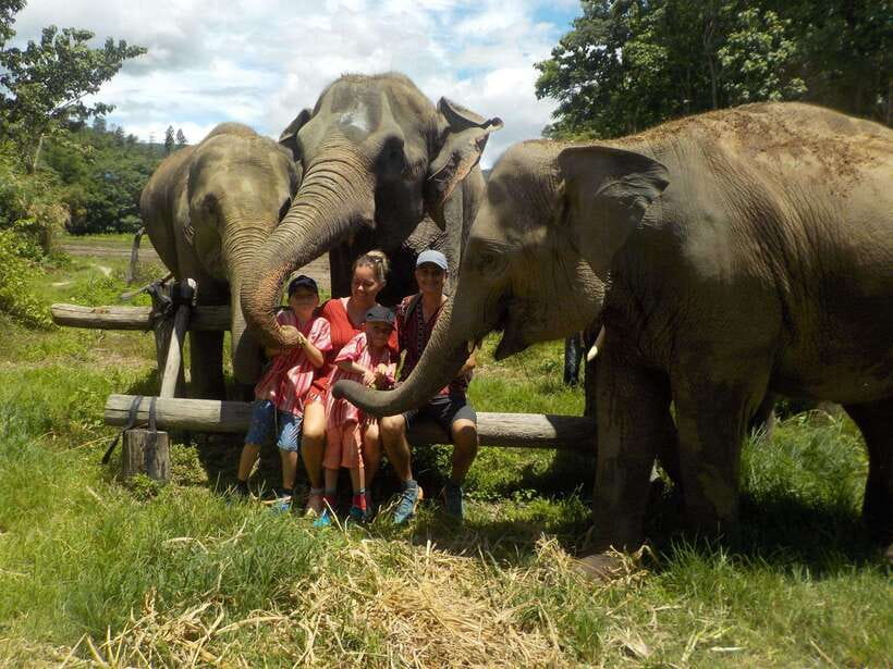 Chiang Mai: Elephant Sanctuary Local Hill Tribe Caretakers - Meeting Johnny Boy Treks and getting from town to the sanctuary