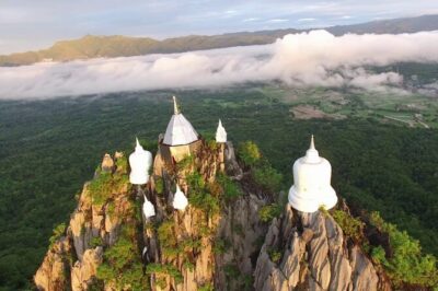 Chiang Mai Exotic Excursion Unseen Miracle of Faith To Pupadang Lampang Temple - Stop 1 at Wat Chaloem Phra Kiat: the Buddha footprint on stone