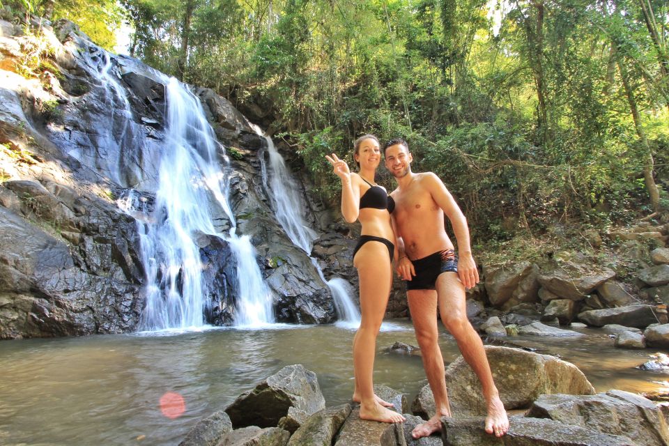 Chiang Mai: Guided Jungle and Waterfall Trek with Transfer - Getting to Mae Taeng: the calm lead-in from your hotel