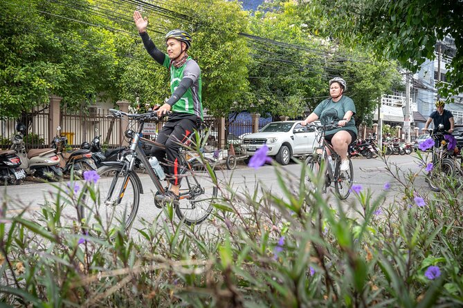 Chiang Mai: Historic Old City Bike Tour - Morning or Night - Tha Phae Gate: your first landmark and the trading-doorway lesson