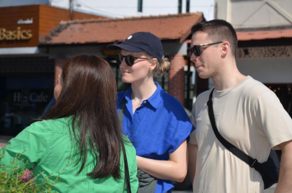 Chiang Mai: Historic Temples and City Guided Walking Tour - The guides: you’ll feel the difference in the storytelling