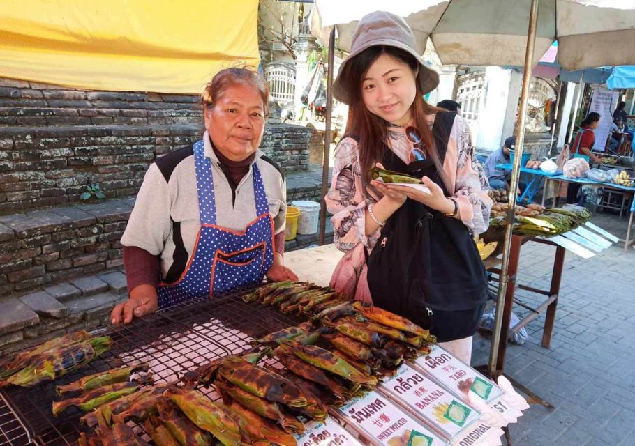 Chiang Mai: History & Mouth Watering Food Tour - Starting at Three Kings Monument: getting your bearings fast