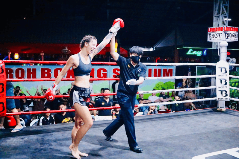 Chiang Mai: Loi kroh Muay Thai Boxing Stadium - The Wai Kru Ram Muay Ceremony: The Most Important Part Before the Bell