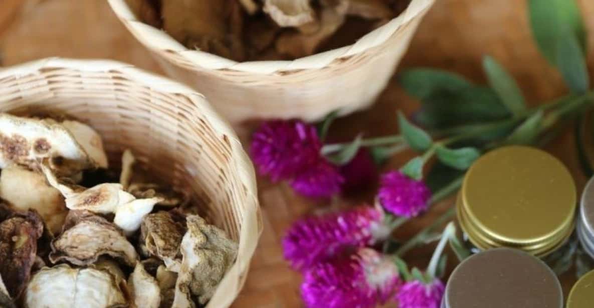 Chiang Mai : Making Herbal Ball And Inhaler - Your One-Hour Flow: How the Session Usually Runs