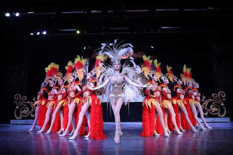 Chiang Mai: Miracle Cabaret Show - Costumes, production, and that 200+ performer factor