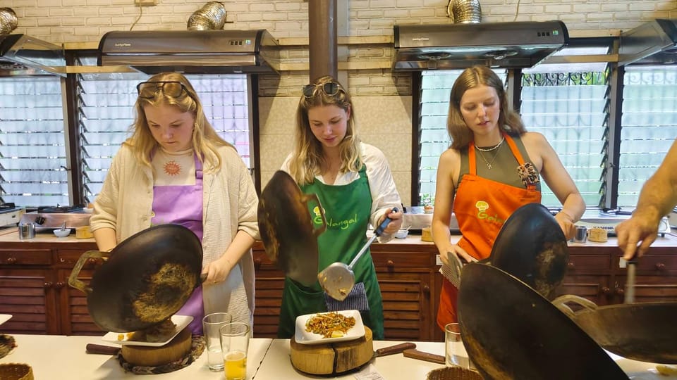 Chiang Mai: Morning Cooking Class with Market Visit - Key highlights you’ll feel right away
