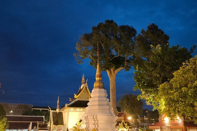 Chiang Mai Old City & Temples 3 hour Twilight Walking Tour - Wat Phra Singh in warm evening light
