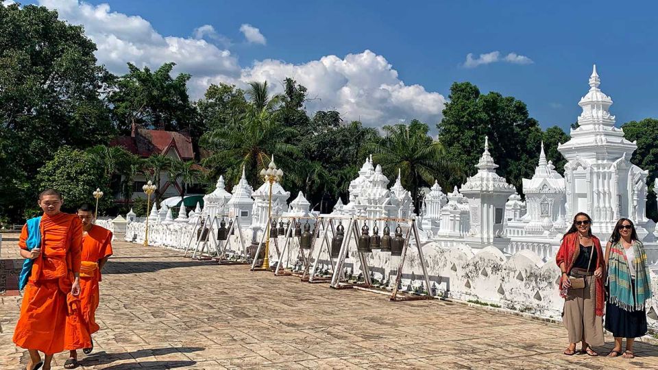 Chiang Mai: Silver Craftwork Temple Tour with Monk Meeting - The monk meeting: what you’ll ask shapes what you learn