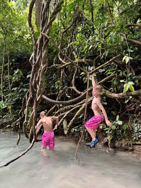 Chiang Mai Sticky Waterfall Adventure-Climb Like Spider-Man! - Your arrival at Bua Thong: Climb, splash, then reset
