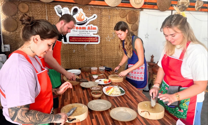 Chiang Mai : Super Fun Thai Cooking Class - The magic is the open-air kitchen in old Chiang Mai