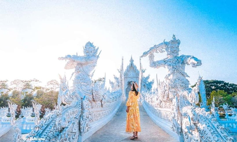 Chiang Mai: White Temple, Blue Temple, and Black House Tour - Mae Kachan Hot Spring Town: your reset before the art stops
