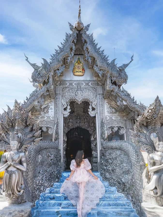 Chiang Rai IG Lalitta Cafe and White, Blue, Red Temples Tour - Long Neck Village Option: Culture Visit With a Pay-If-Needed Fee