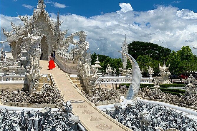 Chiang Rai Temples Private Tour from Chiang Mai - All Inclusive - Mae Khachan Hot Spring: coffee and a quick foot dip break