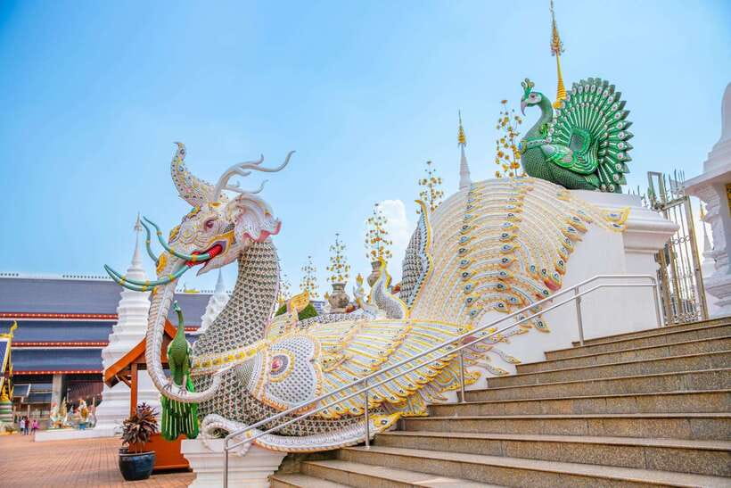 Chiangma: Wat ban den, Blue Temple & Sticky Waterfall. - Price and Value at $57: What You’re Really Paying For