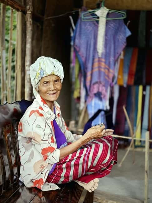 Chiangmai : Doi Inthanon unseen spot , Rice terrace & temple - The day’s rhythm: a 8:00 AM pickup with a 5:00 PM finish