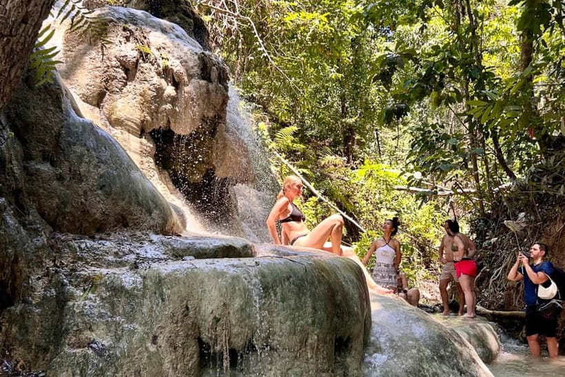ChiangMai Elephant POOPOOPAPER Park Optional StickyWaterfall - Making your own POOPOOPAPER souvenir: what you’ll actually do