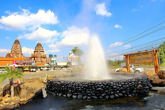 Chiangrai One Day Private Customized Tour from ChiangMai - Private Chiang Rai with a driver who shapes your day