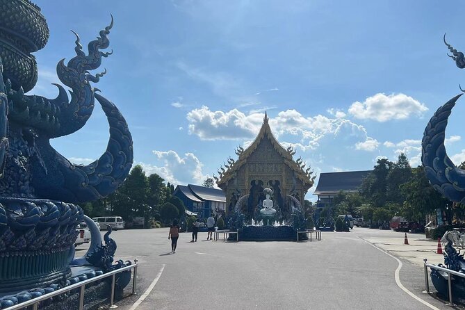 Chiangrai One Day Private Customized Tour from ChiangMai - Baan Dam Museum: northern Thai style with strange, modern twists