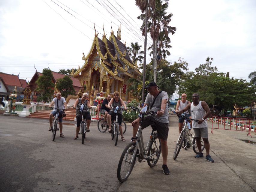 Colors of Chiang Mai Guided Bicycle Tour - Temple stop: Buddhism explained without the foggy tour-speak